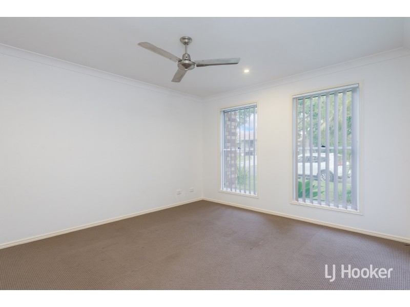 10 John Crescent, Pimpama QLD 4209