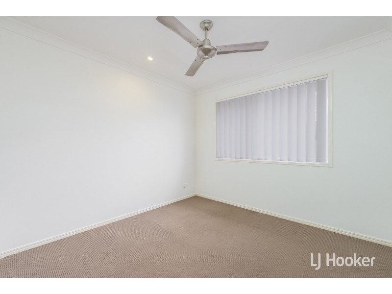 10 John Crescent, Pimpama QLD 4209