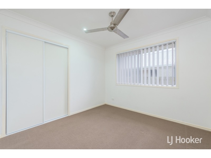 10 John Crescent, Pimpama QLD 4209