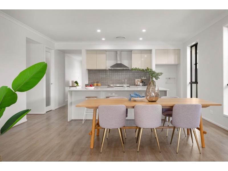 14 Mornington Court, Pimpama QLD 4209