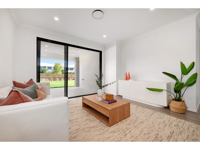 14 Mornington Court, Pimpama QLD 4209