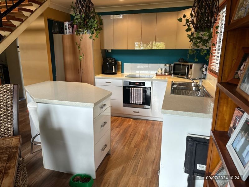 3 Thomas Court, Jacobs Well QLD 4208