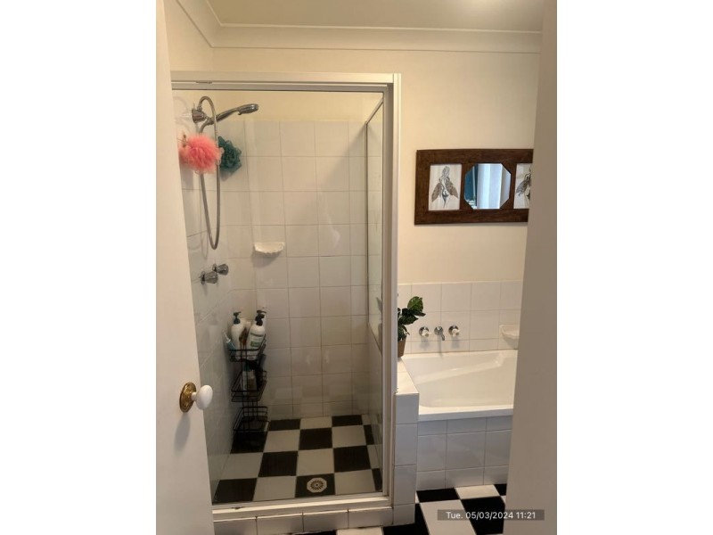 3 Thomas Court, Jacobs Well QLD 4208