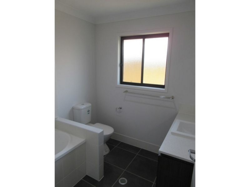 1/56 Brookfield Street, Pimpama QLD 4209