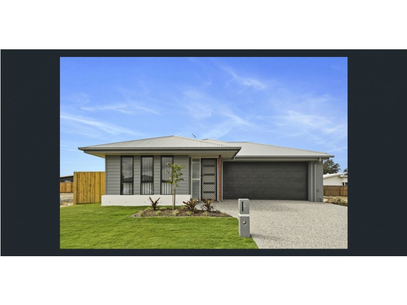 9 Village Boulevard, Pimpama QLD 4209