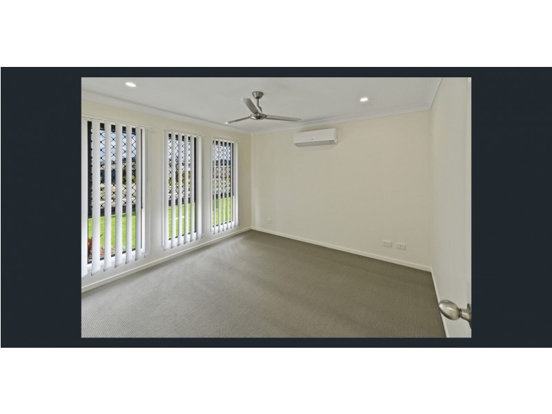 9 Village Boulevard, Pimpama QLD 4209