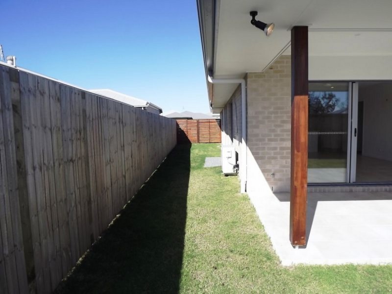 11 Iron Bark Terrace, Coomera QLD 4209