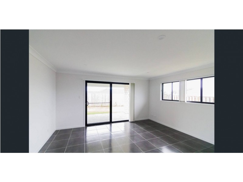 41 Augusta Boulevard, Pimpama QLD 4209