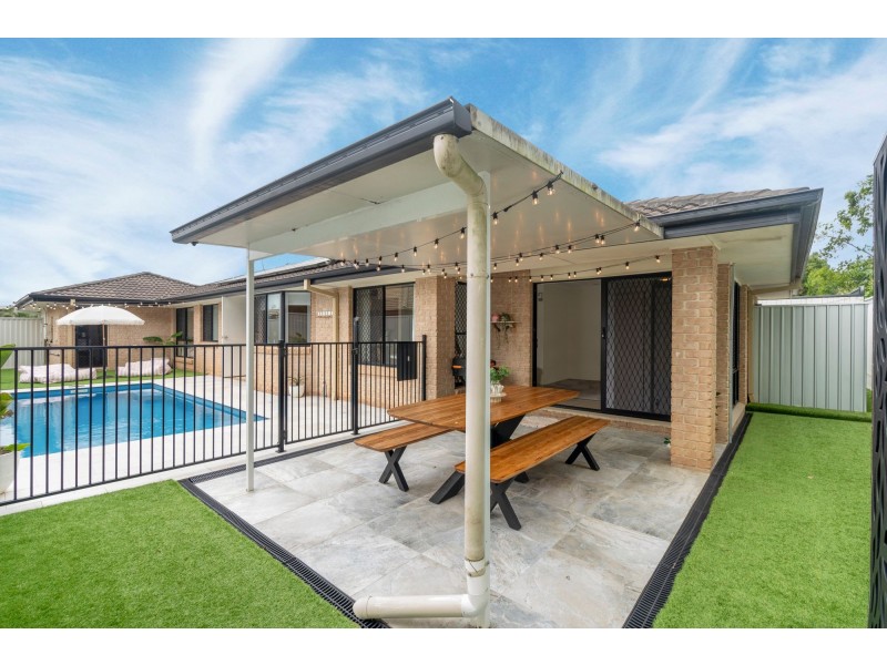 14 Blossom Street, Pimpama QLD 4209