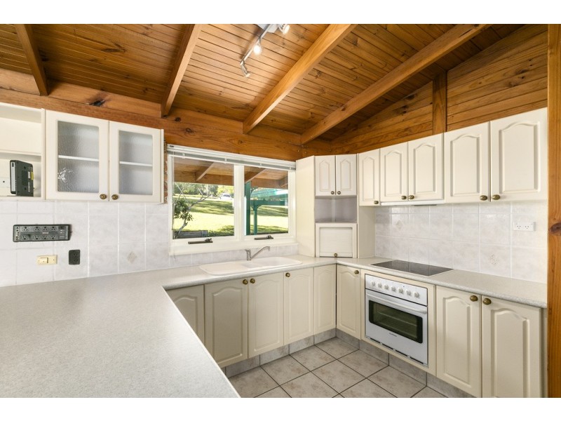 11 Winderadeen Court, Nerang QLD 4211