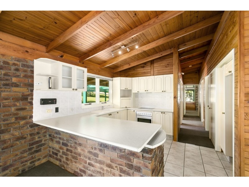 11 Winderadeen Court, Nerang QLD 4211