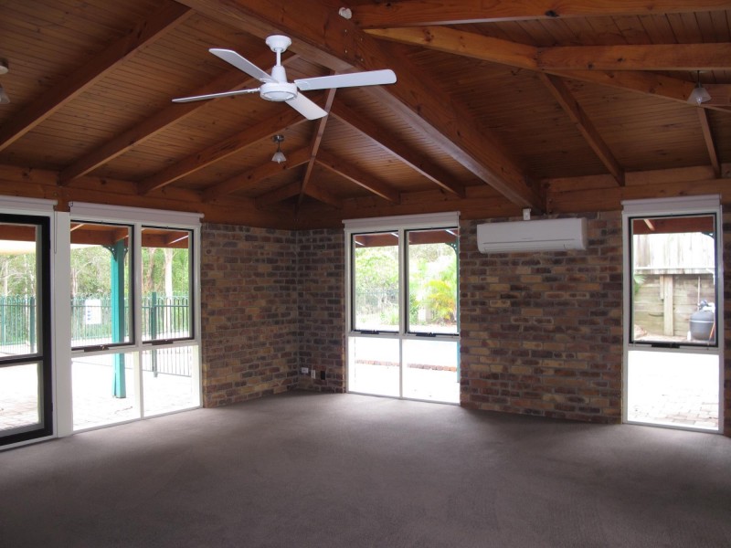 11 Winderadeen Court, Nerang QLD 4211