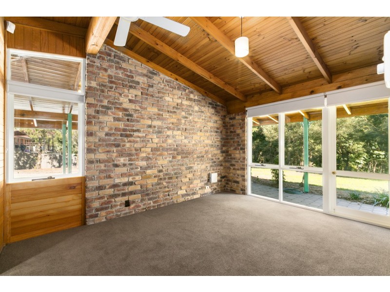 11 Winderadeen Court, Nerang QLD 4211