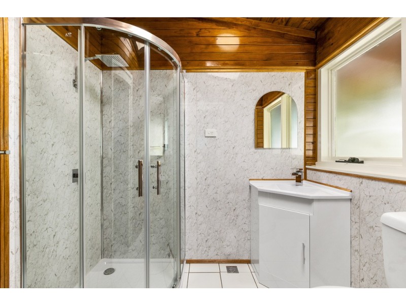 11 Winderadeen Court, Nerang QLD 4211