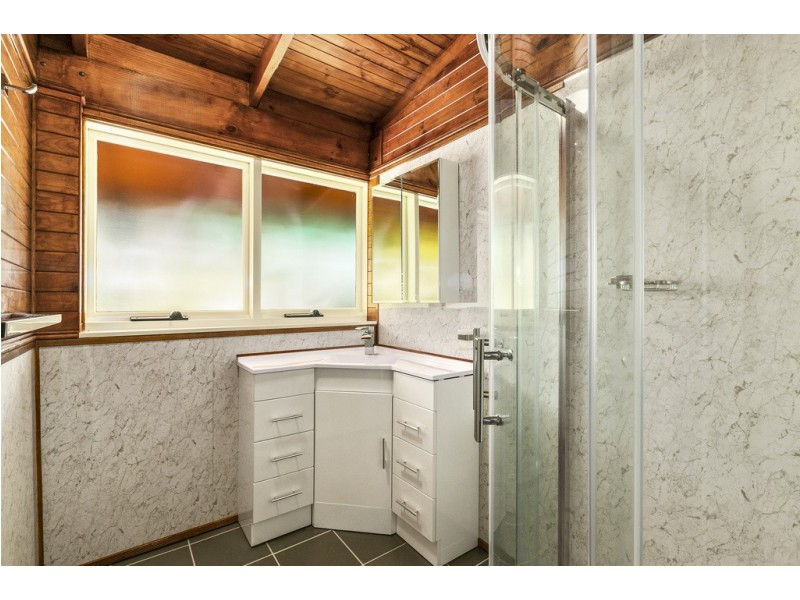 11 Winderadeen Court, Nerang QLD 4211