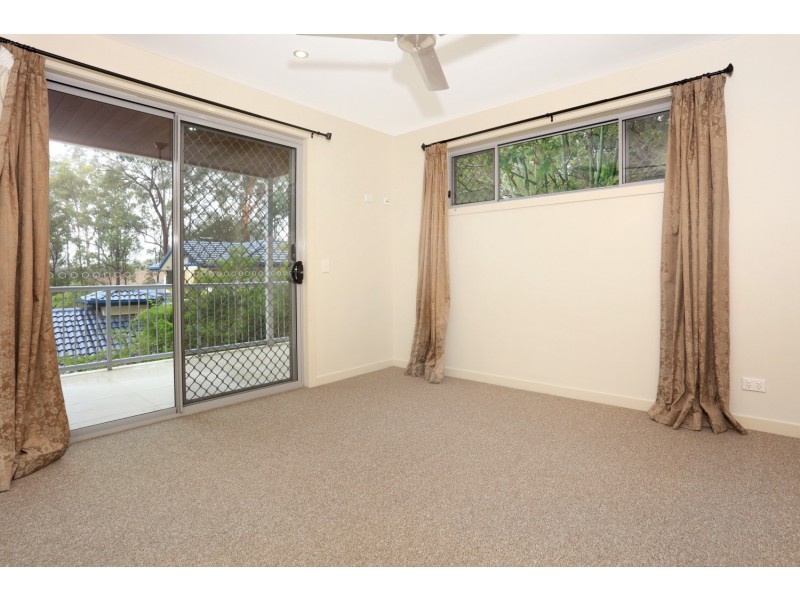 2/51 Canada Place, Arundel QLD 4214