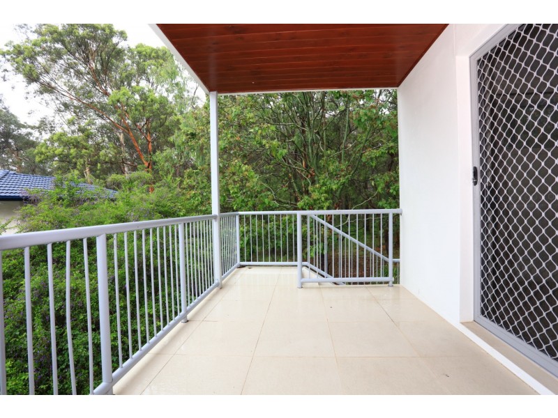 2/51 Canada Place, Arundel QLD 4214