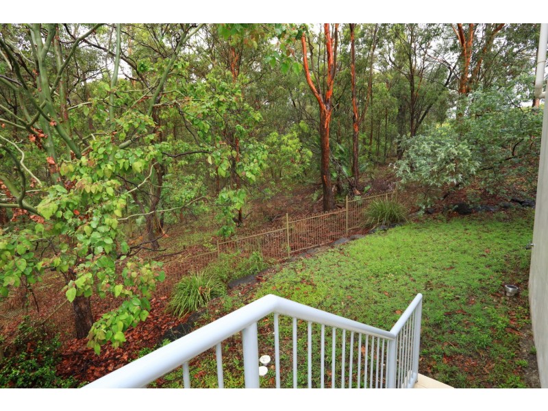 2/51 Canada Place, Arundel QLD 4214