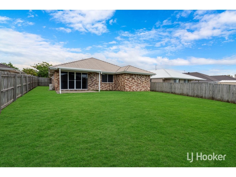 10 John Crescent, Pimpama QLD 4209