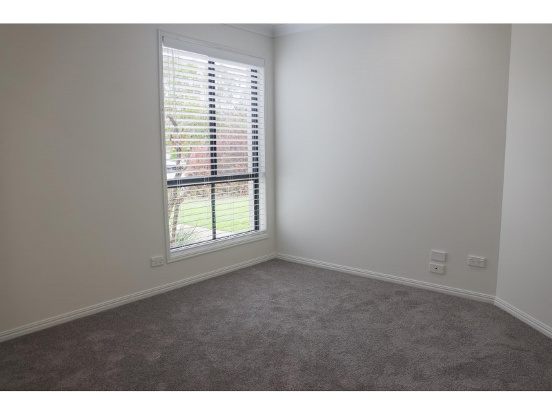 10 Rix Drive, Upper Coomera QLD 4209