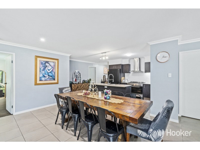 19 Fred Astaire Avenue, Maudsland QLD 4210