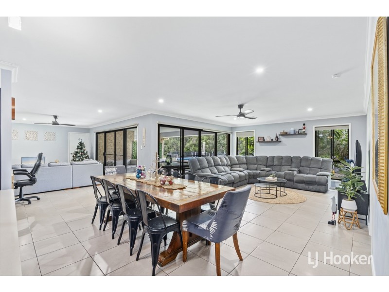 19 Fred Astaire Avenue, Maudsland QLD 4210