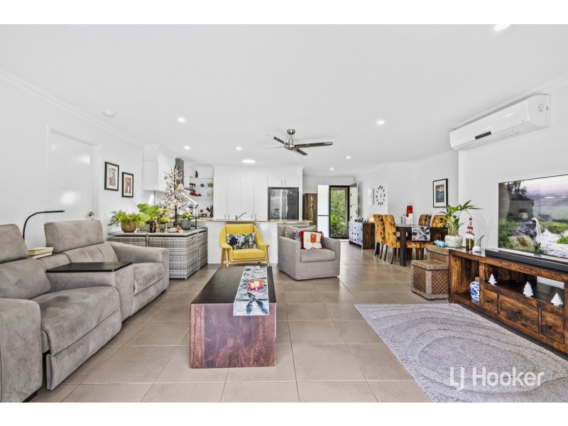 19 Fred Astaire Avenue, Maudsland QLD 4210