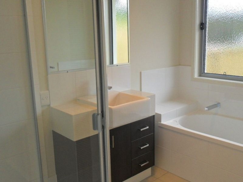 6 Benecia Avenue, Coomera Waters QLD 4209