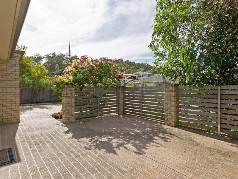 2/16 Redstart Street, Upper Coomera QLD 4209