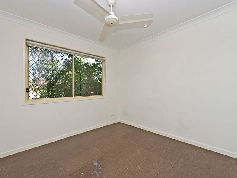 2/16 Redstart Street, Upper Coomera QLD 4209