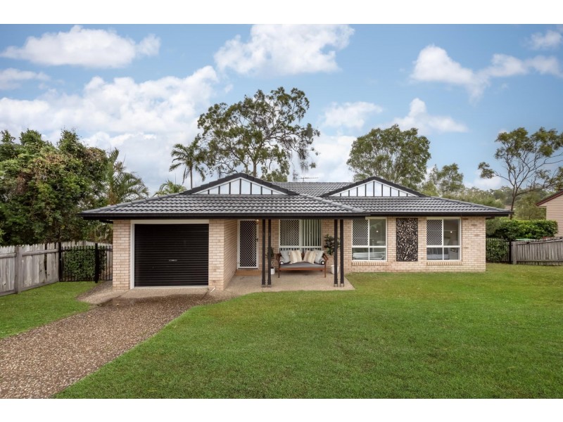 85 Overland  Drive, Edens Landing QLD 4207