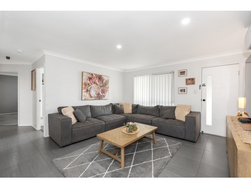 85 Overland  Drive, Edens Landing QLD 4207