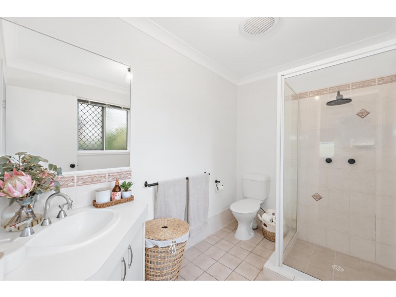 85 Overland  Drive, Edens Landing QLD 4207