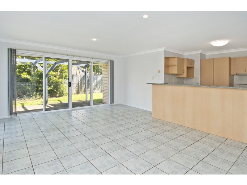 16 Billinghurst Crescent, Upper Coomera QLD 4209