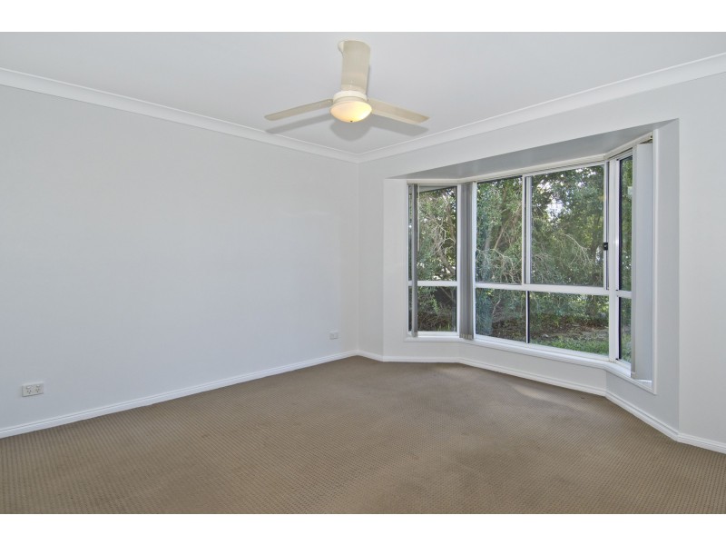 16 Billinghurst Crescent, Upper Coomera QLD 4209