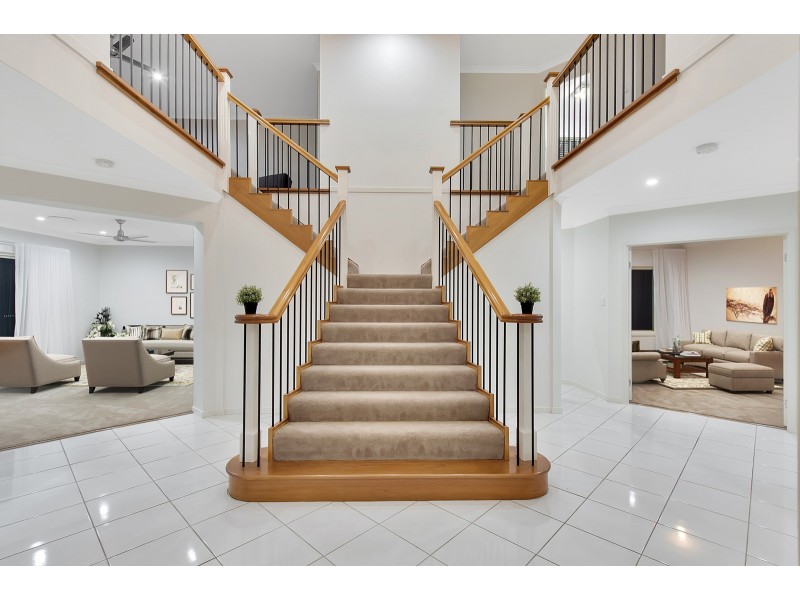 16 Slipstream Road, Coomera Waters QLD 4209