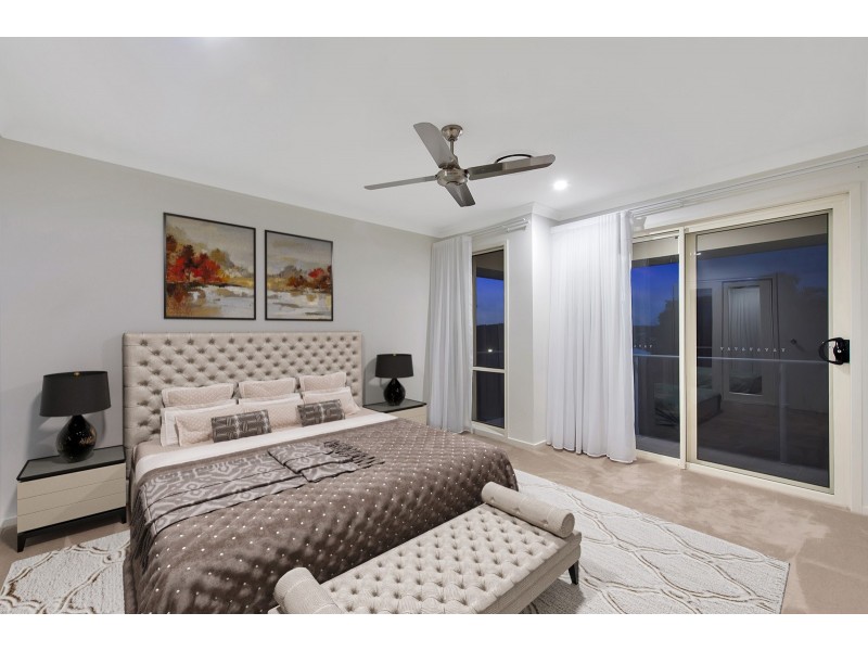 16 Slipstream Road, Coomera Waters QLD 4209