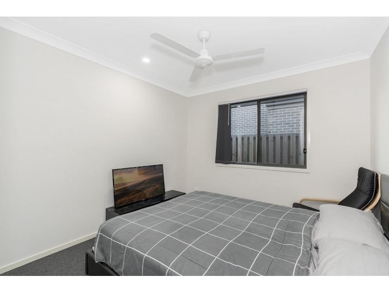 5 Seabank Court, Coomera QLD 4209