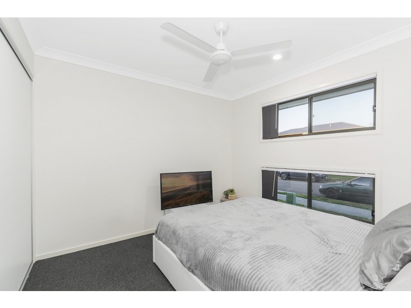 5 Seabank Court, Coomera QLD 4209