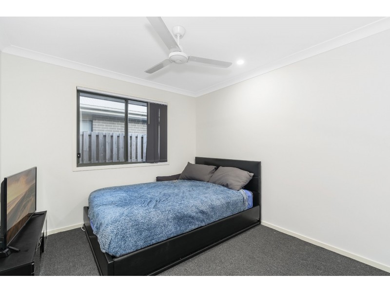 5 Seabank Court, Coomera QLD 4209