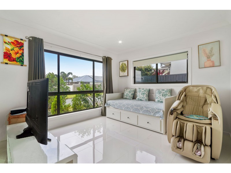 45 Foley Crescent, Pimpama QLD 4209