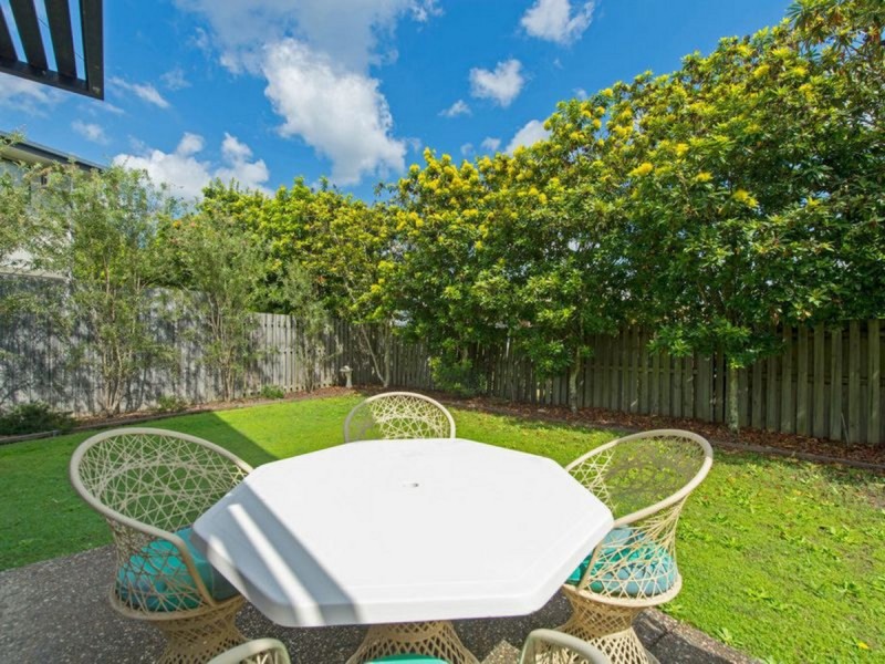 18/2 Tuition Street, Upper Coomera QLD 4209