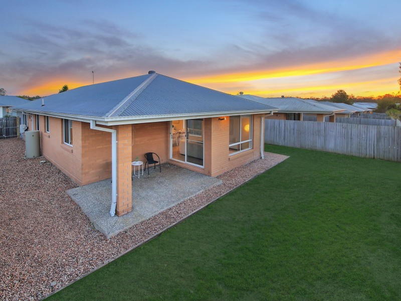 4 Pisa Court, Redbank QLD 4301