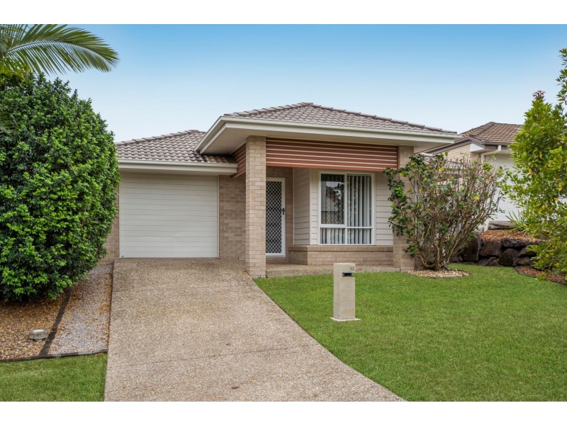 13 Jimmy Road, Coomera QLD 4209