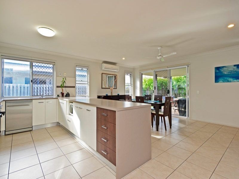 38 Bahkeeta Street, Oxenford QLD 4210