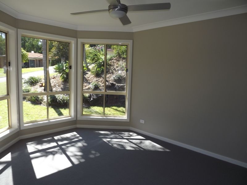 30 Pinedale Street, Oxenford QLD 4210