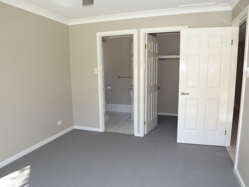 30 Pinedale Street, Oxenford QLD 4210