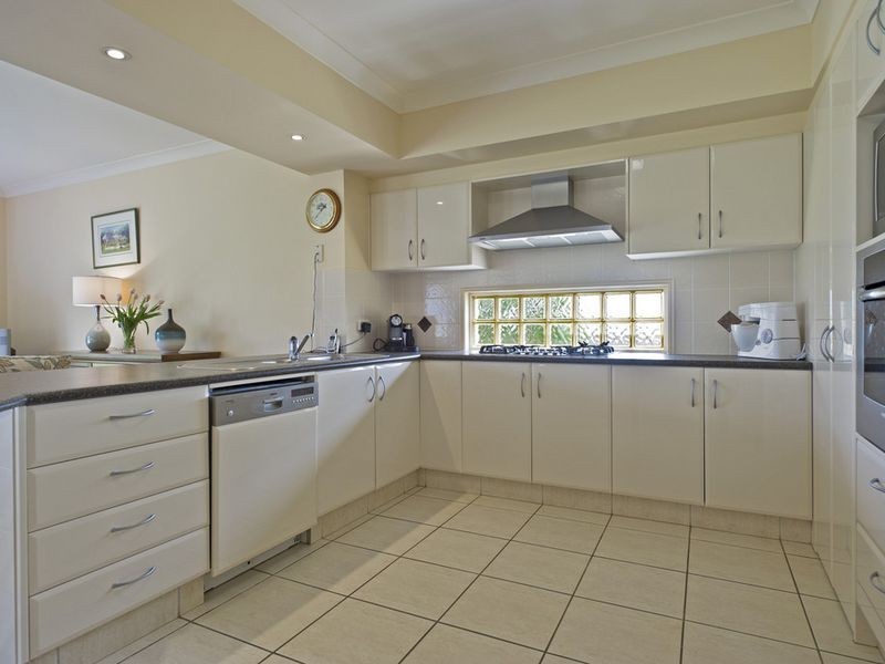 12 Pacha Close, Coomera Waters QLD 4209