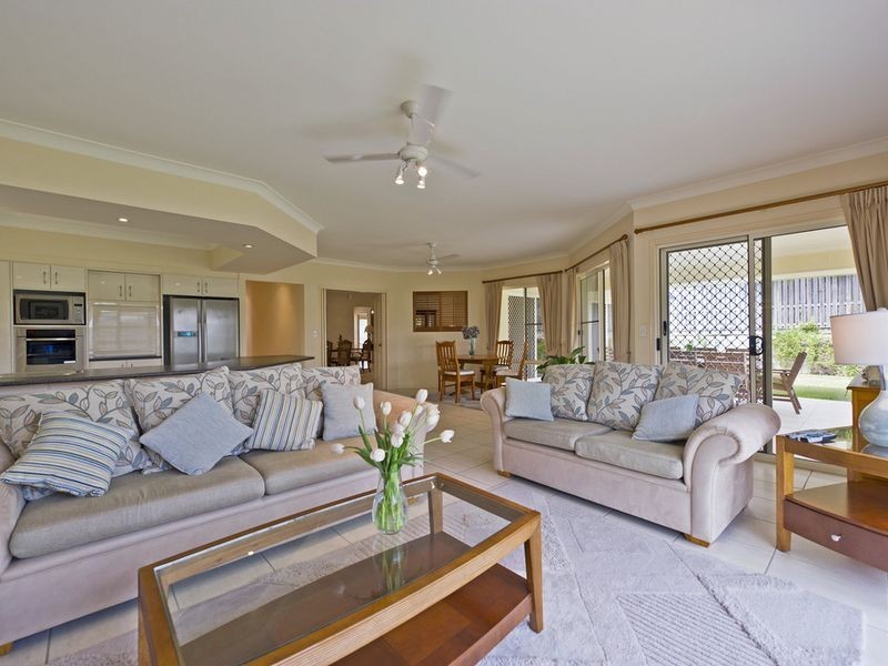 12 Pacha Close, Coomera Waters QLD 4209