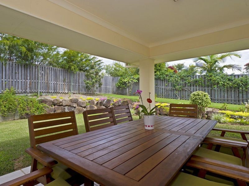 12 Pacha Close, Coomera Waters QLD 4209